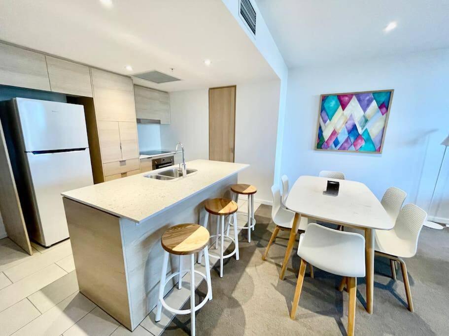 Broadbeach Apartment Level 10 With Beach Views Gold Coast Zewnętrze zdjęcie