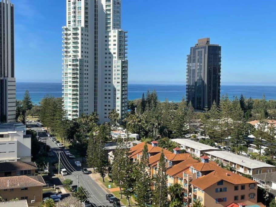 Broadbeach Apartment Level 10 With Beach Views Gold Coast Zewnętrze zdjęcie